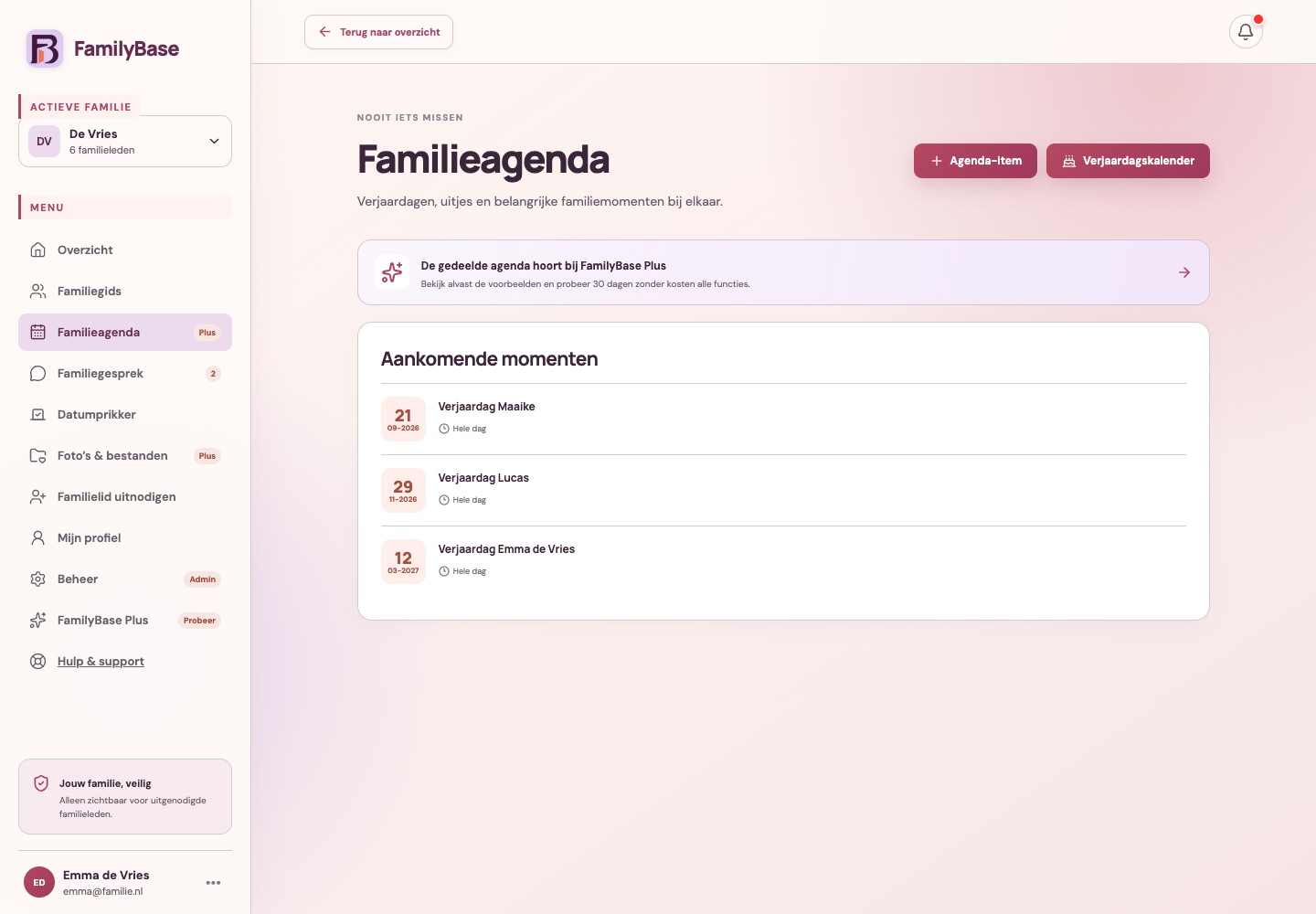 De FamilyBase-familieagenda met agenda-items en verjaardagskalender